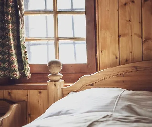 酒店 Davoser Huesli By Mountain 达沃斯