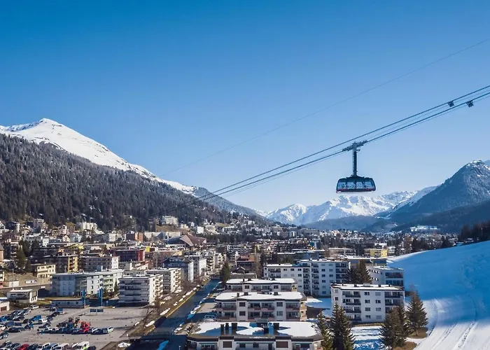 Davoser Huesli By Mountain Davos