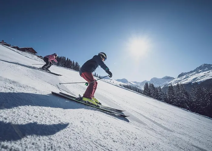 酒店 Davoser Huesli By Mountain