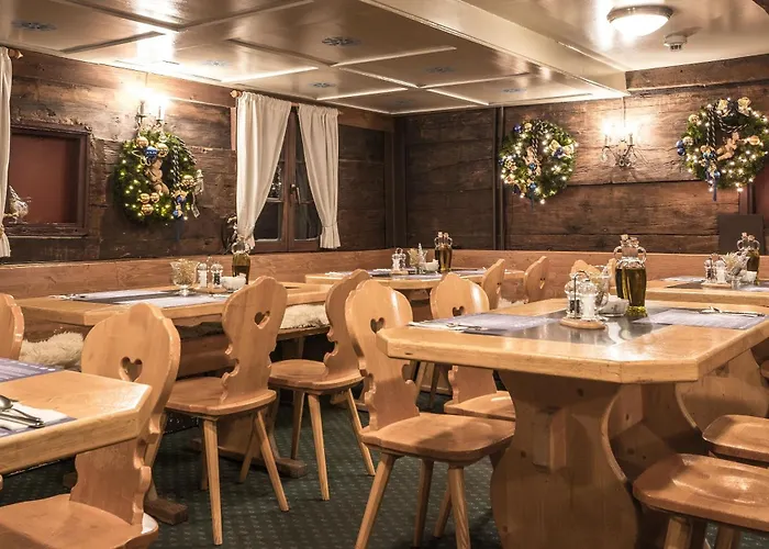 Hotel Davoser Huesli By Mountain